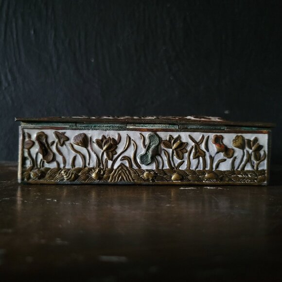 Antique Chinese Enamel on Brass Floral Cigarette Box With Hinged Lid *Read - Picture 6 of 11